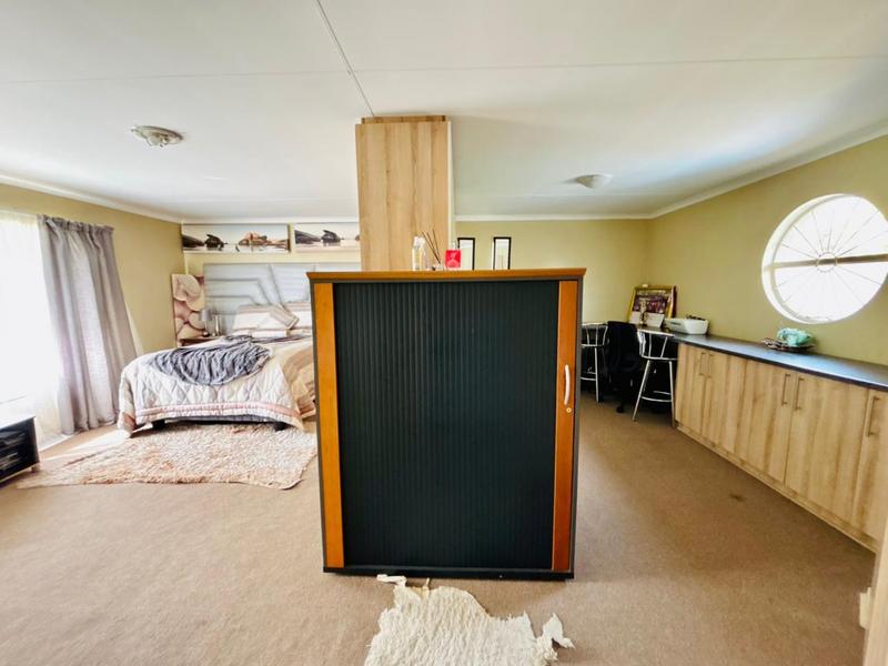 3 Bedroom Property for Sale in Pellissier Free State